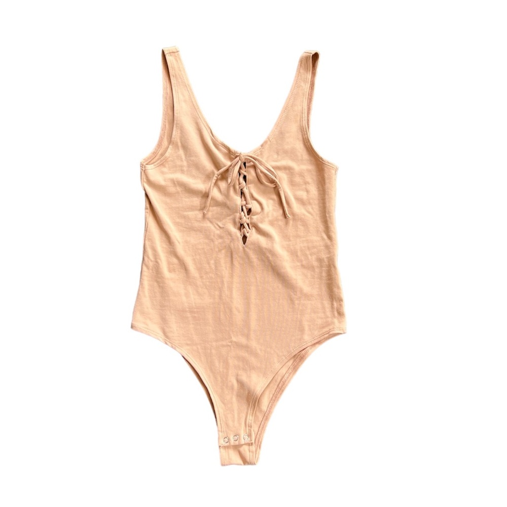 Topshop Lace Up Sleeveless V-Neck Nude Stretchy Tan Bodysuit Casual Top EUC 6